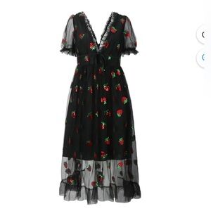 Black tulle dress with strawberries 🍓